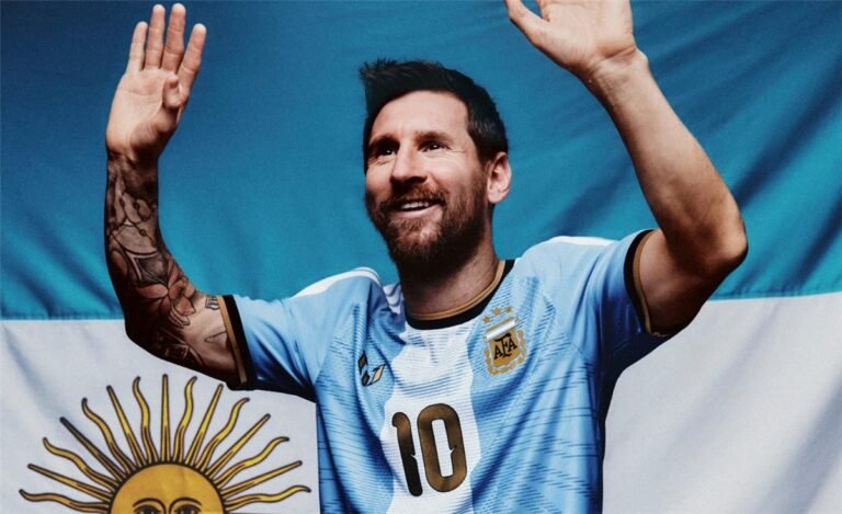 Scaloni oo shaaciyay mustaqbalka lambarka 10-aad ee Argentina kadib fariintii Messi