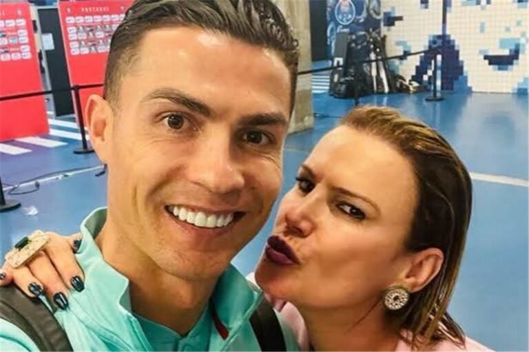 WEERAR QAAWAN:- Walaasha Cristiano Ronaldo oo weerar culus ku qaaday xulka Portugal