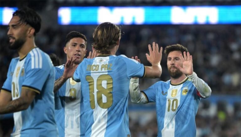 Nico Paz oo ka hadlay suurtagalnimada inuu xirto lambarka 10-aad ee Messi